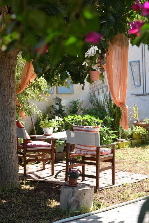 House With Big Garden Villa Corinth Bagian luar foto